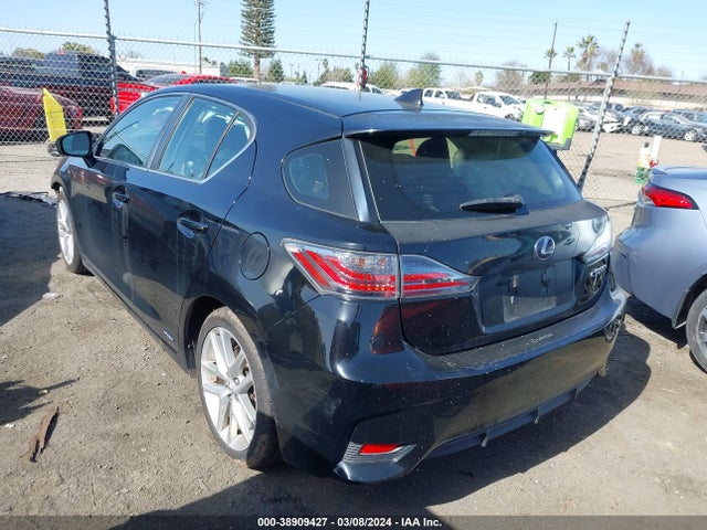 Lexus CT 200H 2015 JTHKD5BH9F2226501 Image 3