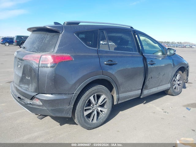 Toyota Rav4 Xle 2018 JTMWFREV2JJ171720 Image 4