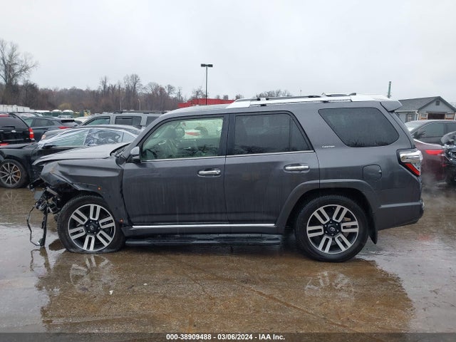 Toyota 4runner Limited 2022 JTEKU5JR3N5987979 Image 15