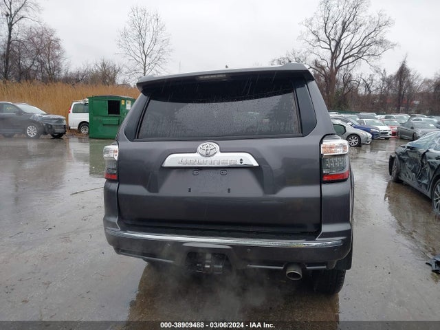 Toyota 4runner Limited 2022 JTEKU5JR3N5987979 Image 17