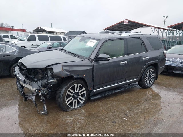 Toyota 4runner Limited 2022 JTEKU5JR3N5987979 Image 2