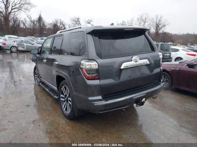 Toyota 4runner Limited 2022 JTEKU5JR3N5987979 Image 3