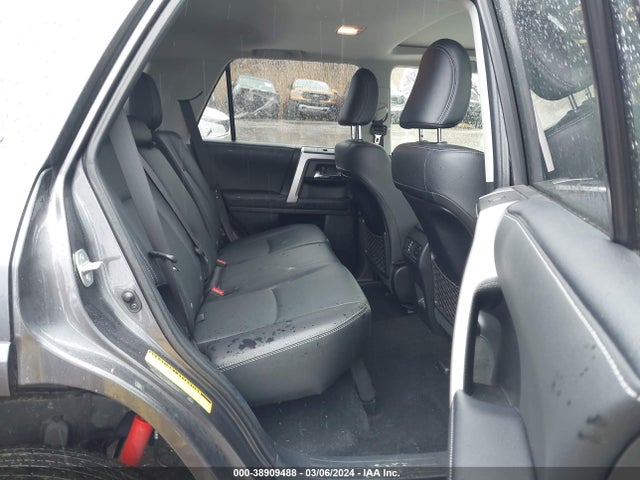 Toyota 4runner Limited 2022 JTEKU5JR3N5987979 Image 8