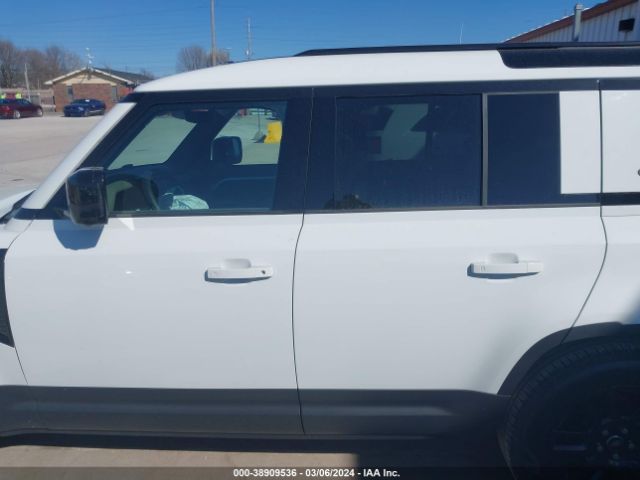 SALEJ7EX5R2266822 Land Rover Defender 110 P300