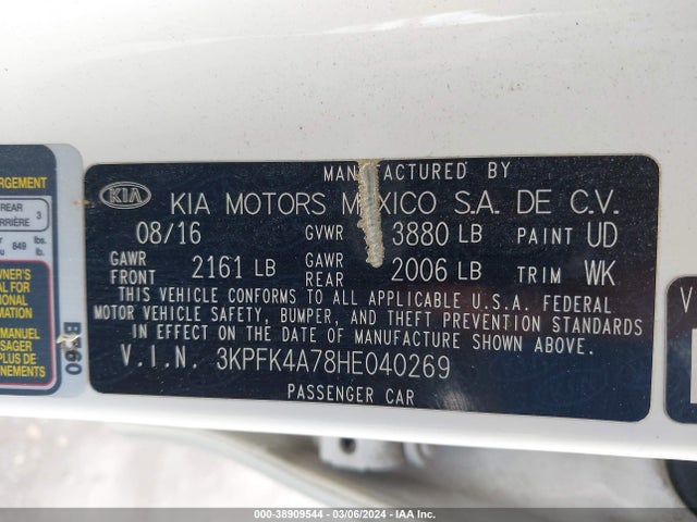 KIA FORTE LX 2017 3KPFK4A78HE040269 Image 8