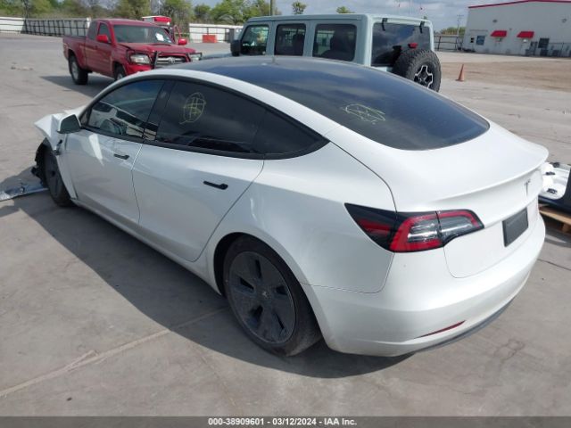 5YJ3E1EA2PF582555 Tesla MODEL 3