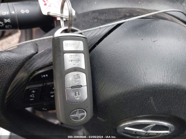 3MYDLBZV9GY122585 Scion IA