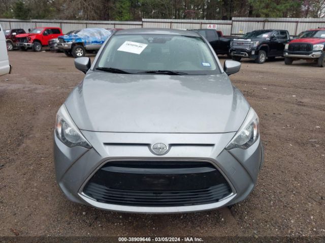 3MYDLBZV9GY122585 Scion IA