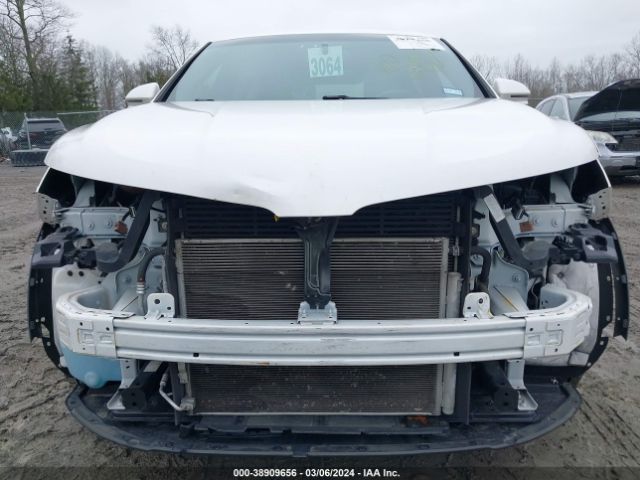2LMPJ6KR9JBL49958 Lincoln Mkx Select