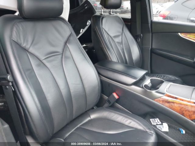 2LMPJ6KR9JBL49958 Lincoln Mkx Select