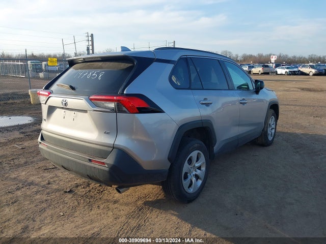 Toyota RAV4 LE 2021 2T3H1RFV3MC147858 Image 4