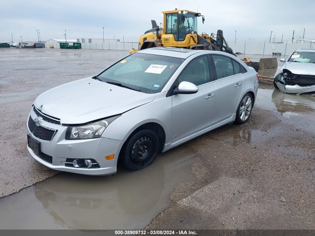 Chevrolet CRUZE LTZ 2014 1G1PG5SBXE7417235 Image 2