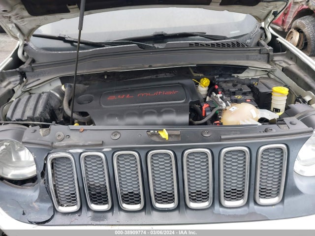 Jeep Renegade Latitude 2015 ZACCJBBTXFPB25121 Image 10