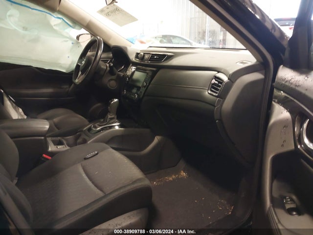 Nissan ROGUE SV 2019 JN8AT2MV9KW379517 Image 5