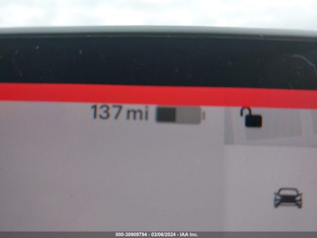 5YJ3E1EB7KF521655 Tesla Model 3 Long Range/performance