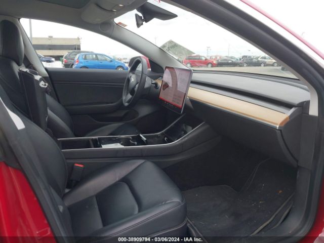 5YJ3E1EB7KF521655 Tesla Model 3 Long Range/performance