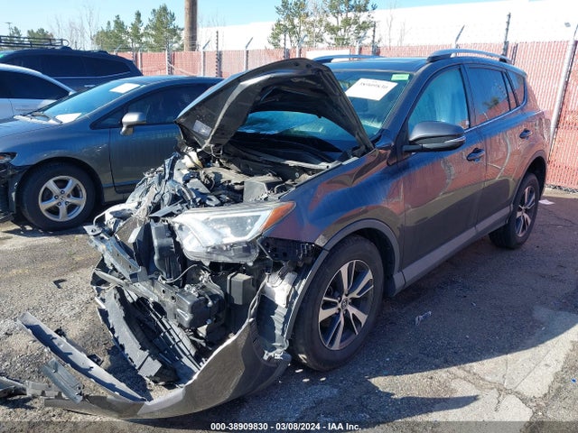 Toyota Rav4 Xle 2016 2T3WFREV1GW267753 Image 2