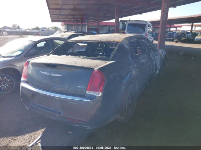 2C3CCAAG9KH568739 Chrysler 300 Touring