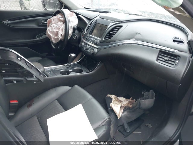 Chevrolet IMPALA 1LT 2017 2G1105SA3H9175697 Image 5