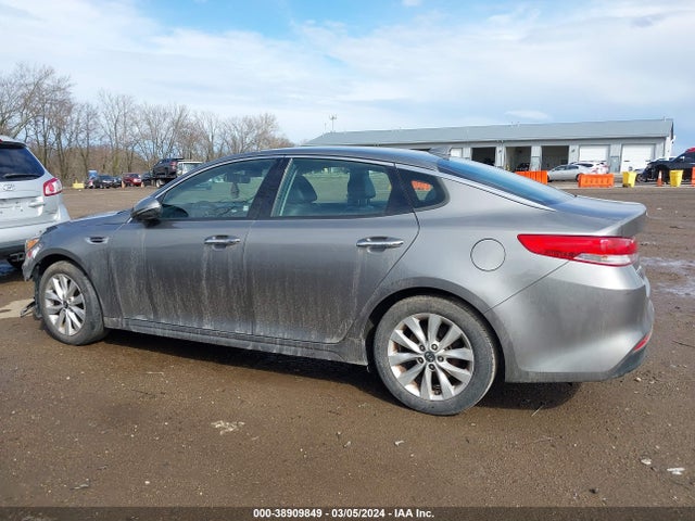 KIA OPTIMA EX 2018 5XXGU4L37JG197362 Image 14