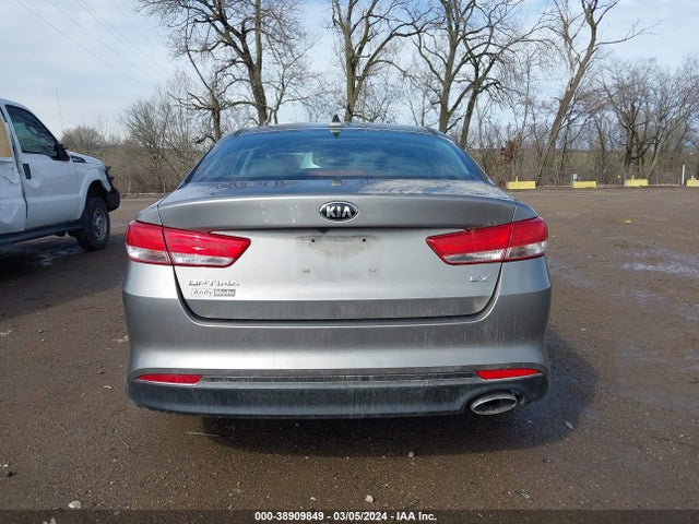 KIA OPTIMA EX 2018 5XXGU4L37JG197362 Image 16