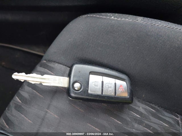 Nissan ROGUE S 2017 JN8AT2MV0HW257153 Image 11