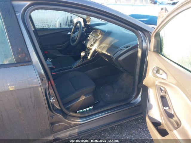 1FADP3FE5HL308380 Ford FOCUS SE