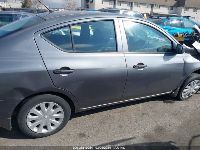 Nissan Versa 1.6 S+ 2018 3N1CN7AP8JL853725 Image 13