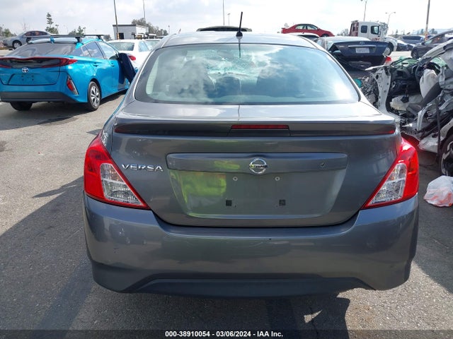 Nissan Versa 1.6 S+ 2018 3N1CN7AP8JL853725 Image 16