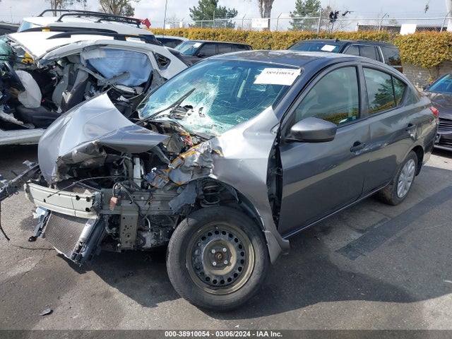 Nissan Versa 1.6 S+ 2018 3N1CN7AP8JL853725 Image 2