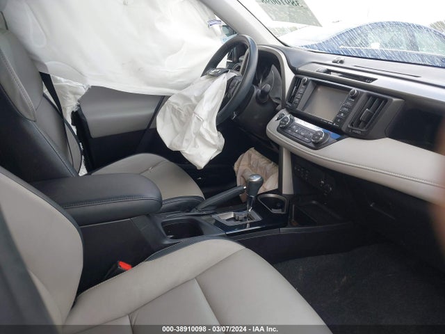 Toyota Rav4 Limited 2017 2T3DFREV6HW645378 Image 5