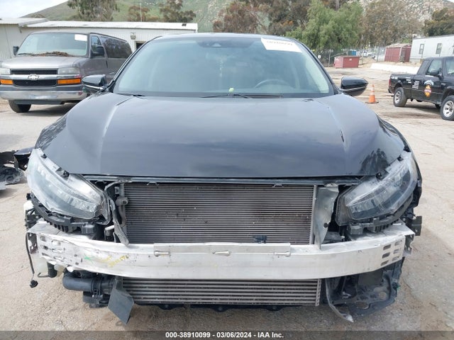 Honda Civic Touring 2018 2HGFC1F93JH642949 Image 12