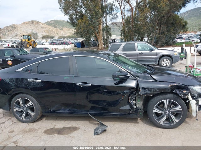 Honda Civic Touring 2018 2HGFC1F93JH642949 Image 13