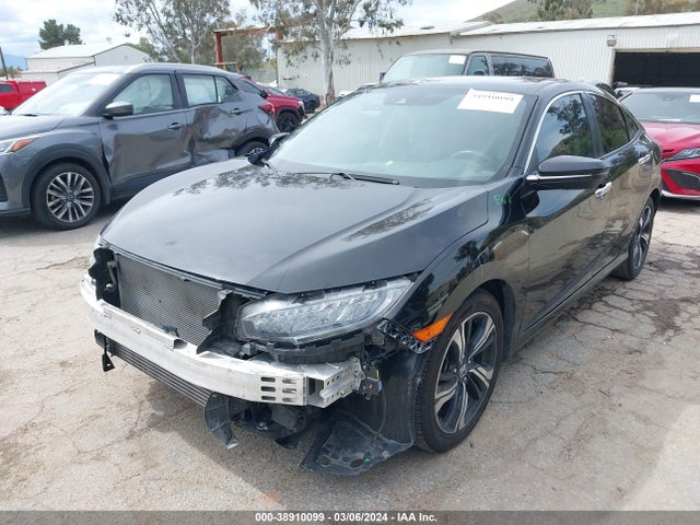 Honda Civic Touring 2018 2HGFC1F93JH642949 Image 2