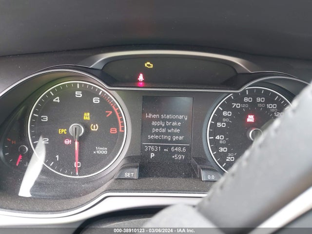 Audi A4 2.0t Premium 2014 WAUBFAFL0EN044151 Image 15