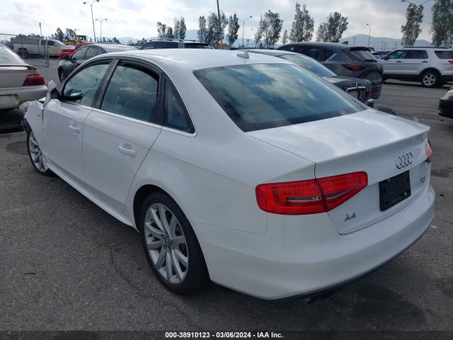 Audi A4 2.0t Premium 2014 WAUBFAFL0EN044151 Image 3