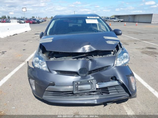JTDKN3DP0F3069944 Toyota Prius Plug-in Advanced