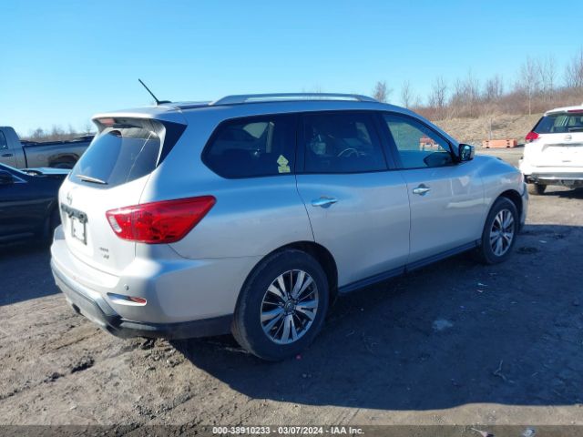 5N1DR2MM0JC640009 Nissan Pathfinder Sv