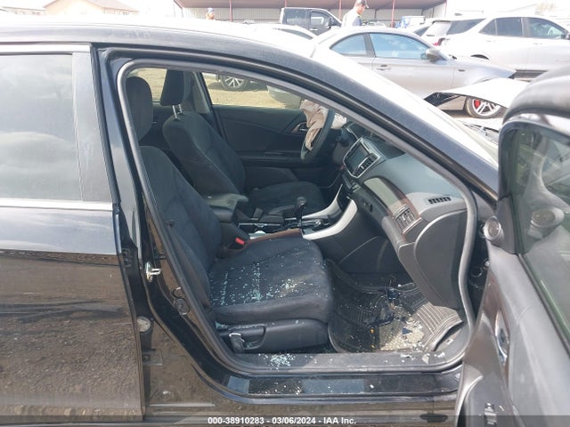 Honda ACCORD EX 2016 1HGCR2F72GA217302 Image 5