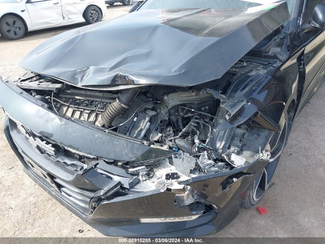 Honda Accord Sport 2018 1HGCV1F37JA000970 Image 6