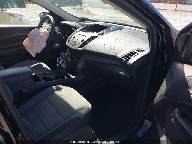 Ford ESCAPE S 2018 1FMCU0F71JUC57230 Image 5