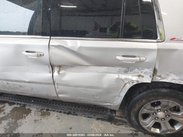 Chevrolet Tahoe Lt 2017 1GNSKBKC6HR221686 Image 21