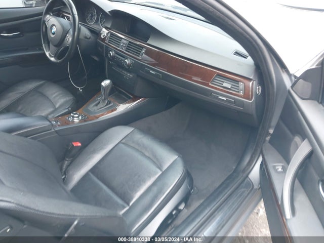 2012 Bmw 328i მანქანა იყიდება აუქციონზე, vin: WBADW7C54CE728375, აუქციონის ნომერი: 38910338