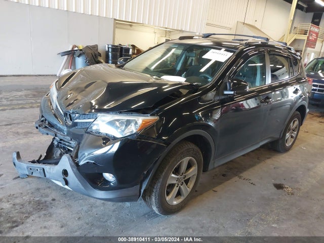 Toyota Rav4 Xle 2015 2T3RFREV6FW350722 Image 2
