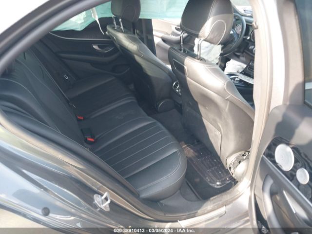 WDDZF4JB0JA394548 Mercedes-Benz E 300