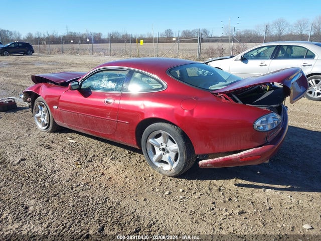 1997 JAGUAR XK8 SAJGX574XVC002510 Photo 2