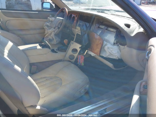 1997 JAGUAR XK8 SAJGX574XVC002510 Photo 4
