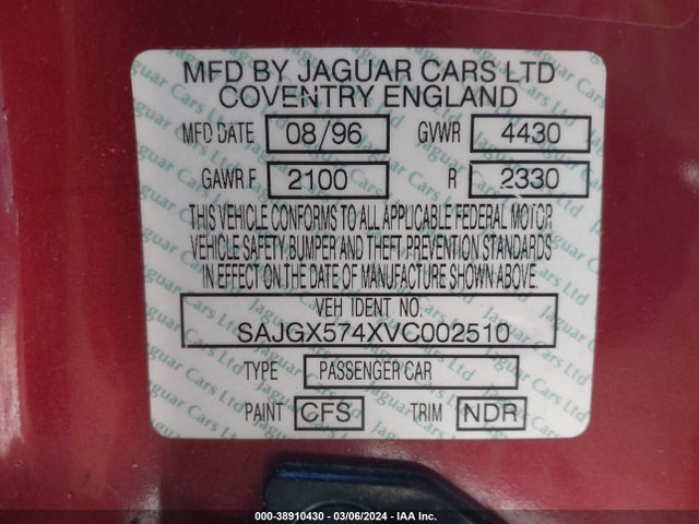 1997 JAGUAR XK8 SAJGX574XVC002510 Photo 8