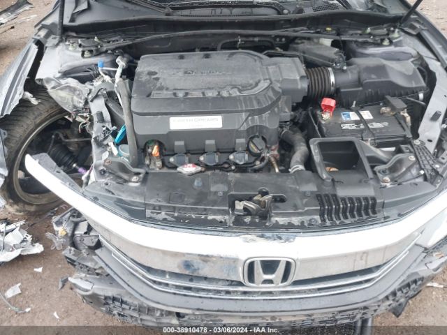 1HGCR3F90HA015342 Honda Accord Touring V6