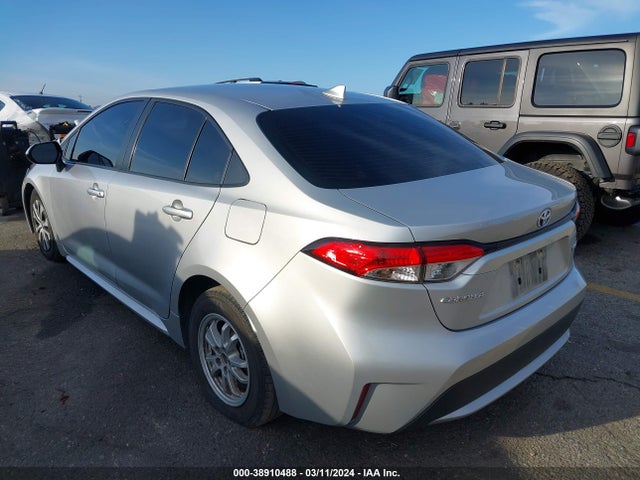 Toyota Corolla Hybrid Le 2022 JTDEAMDE4N3009466 Image 3